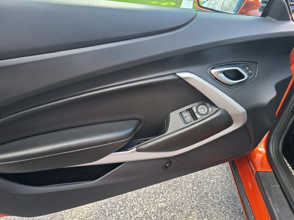 2023 Chevrolet Camaro LT1