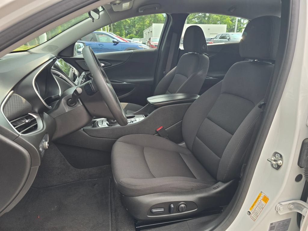 2025 Chevrolet Malibu 1LT