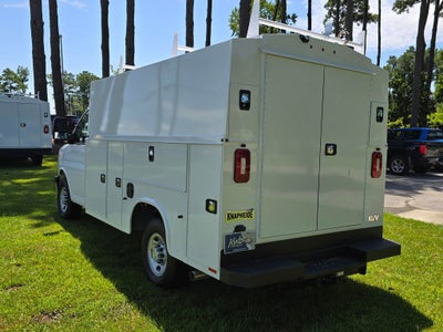 2025 Chevrolet Express Cutaway 3500 1WT