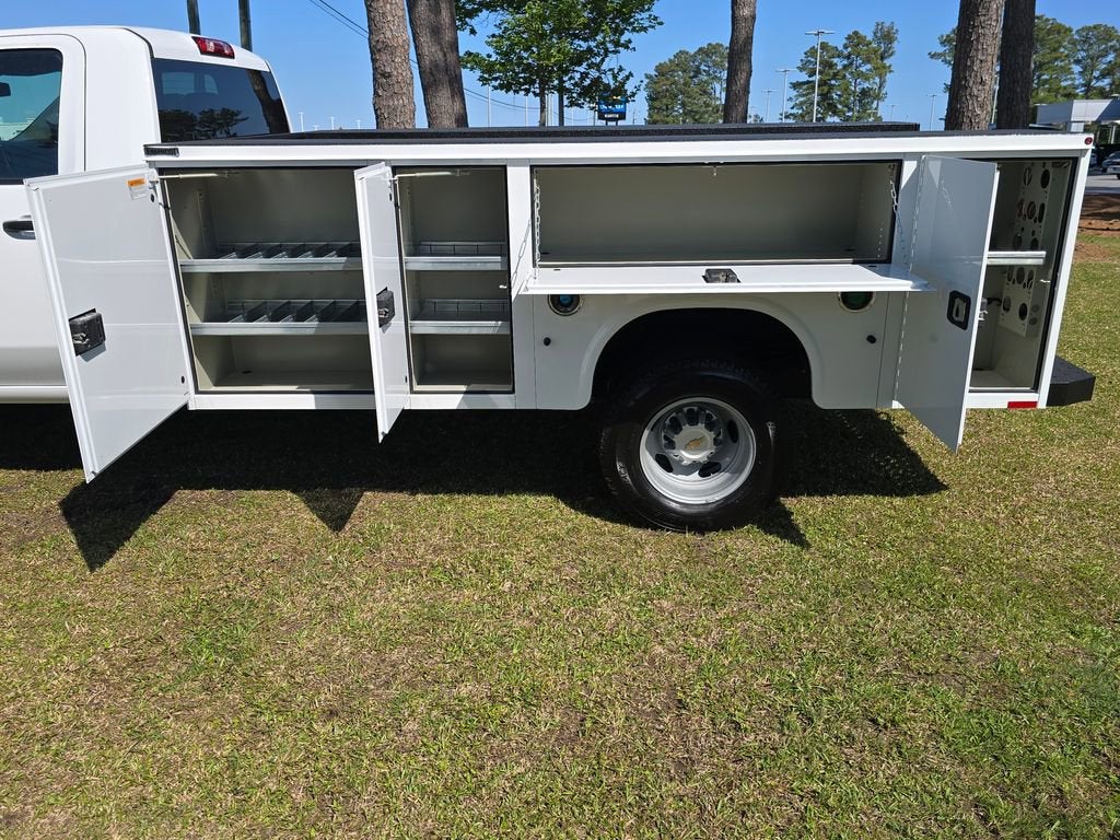 2025 Chevrolet Silverado 3500 HD Chassis Cab Work Truck
