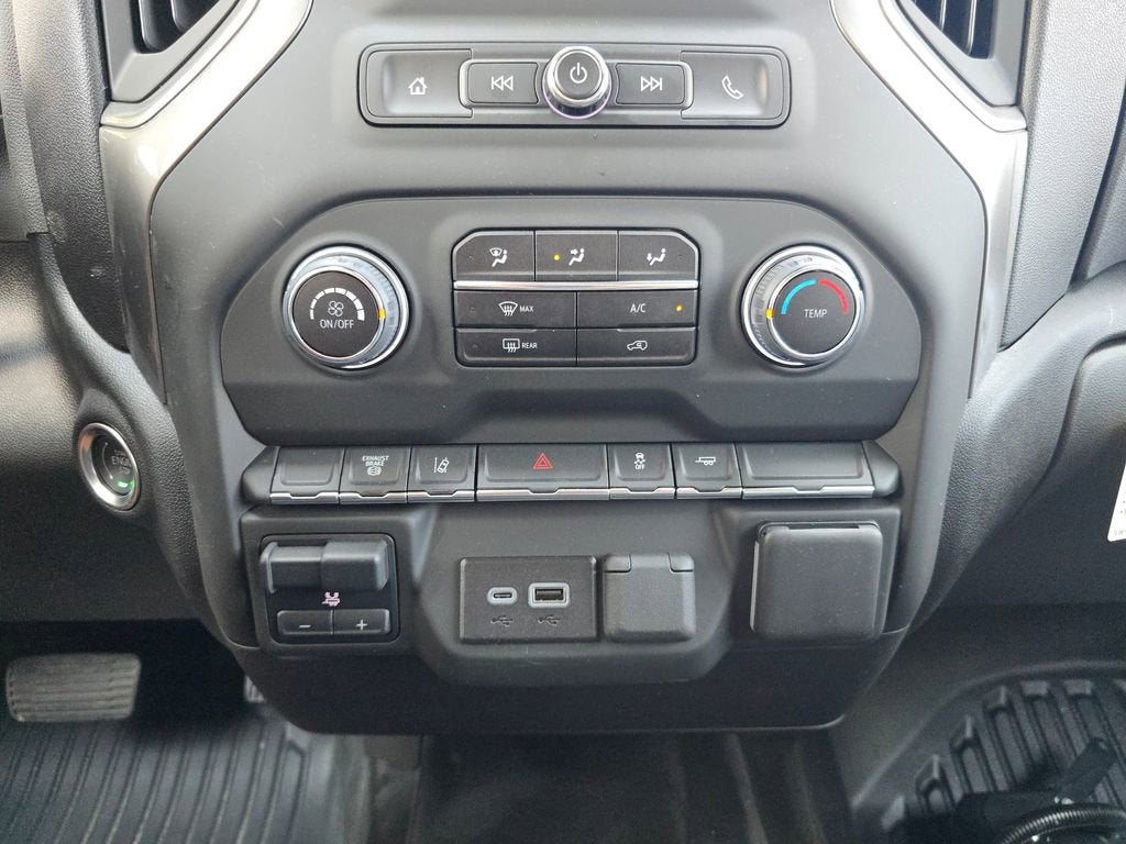 2025 Chevrolet Silverado 3500 HD Chassis Cab Work Truck