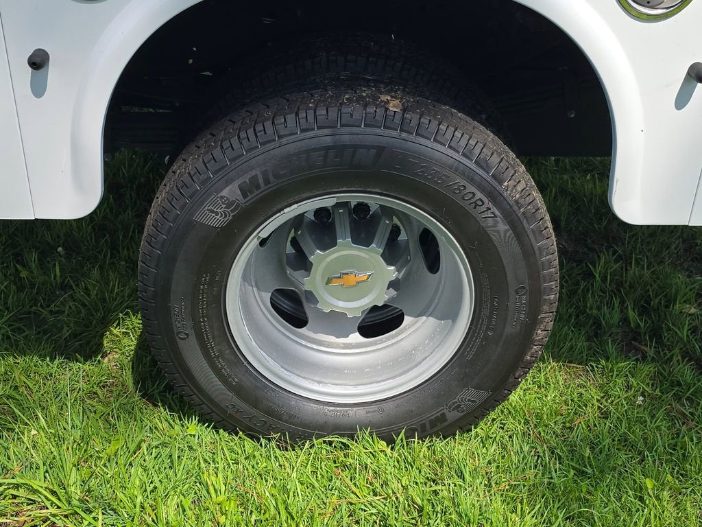 2025 Chevrolet Silverado 3500 HD Chassis Cab Work Truck