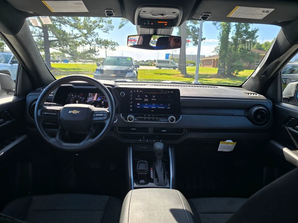 2024 Chevrolet Colorado WT
