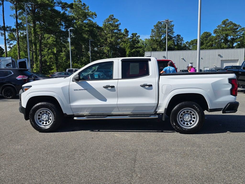 2024 Chevrolet Colorado WT