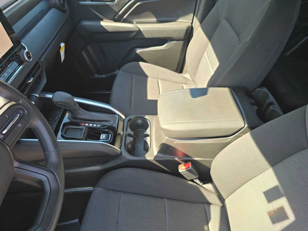 2024 Chevrolet Colorado WT