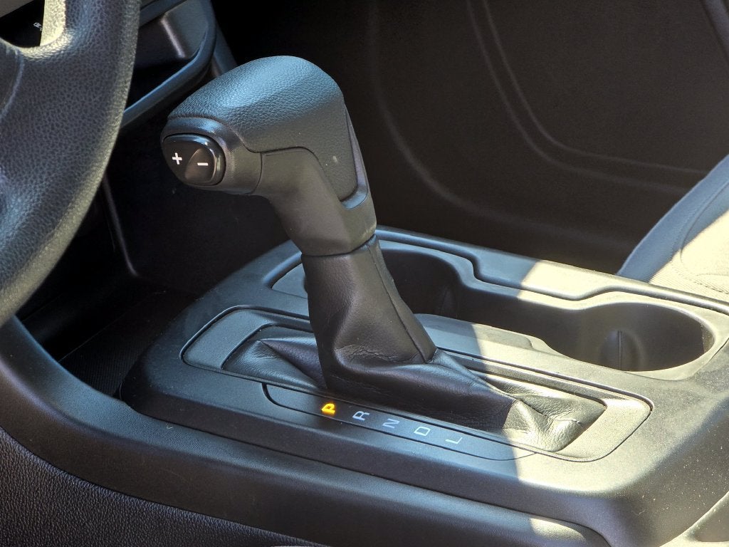 2020 Chevrolet Colorado Work Truck - Photo 24