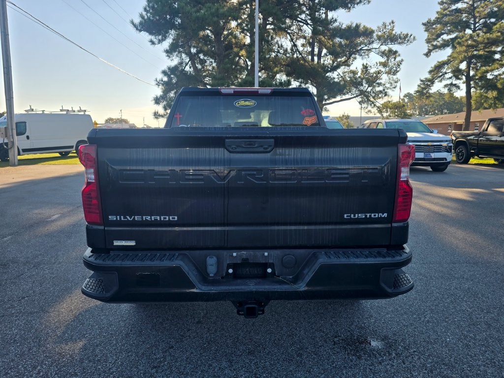 2024 Chevrolet Silverado 1500 Custom