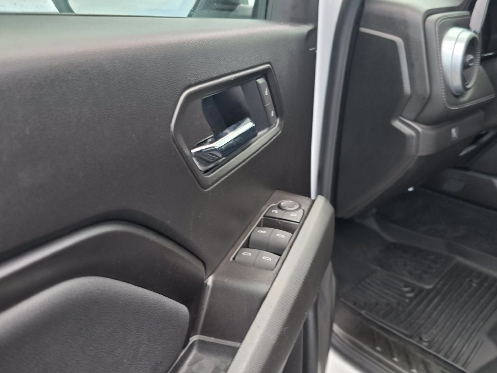2025 Chevrolet Colorado Work Truck - Photo 11