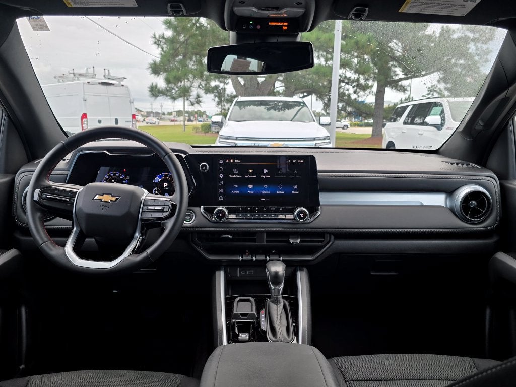 2025 Chevrolet Colorado Work Truck - Photo 12