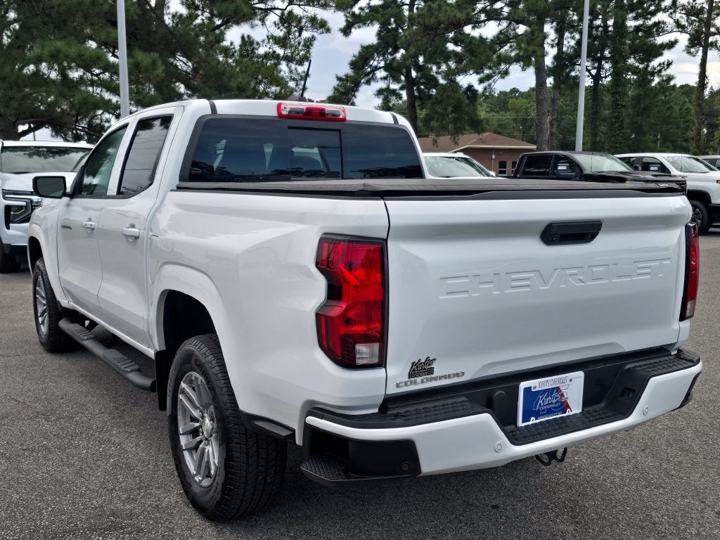 2025 Chevrolet Colorado WT/LT