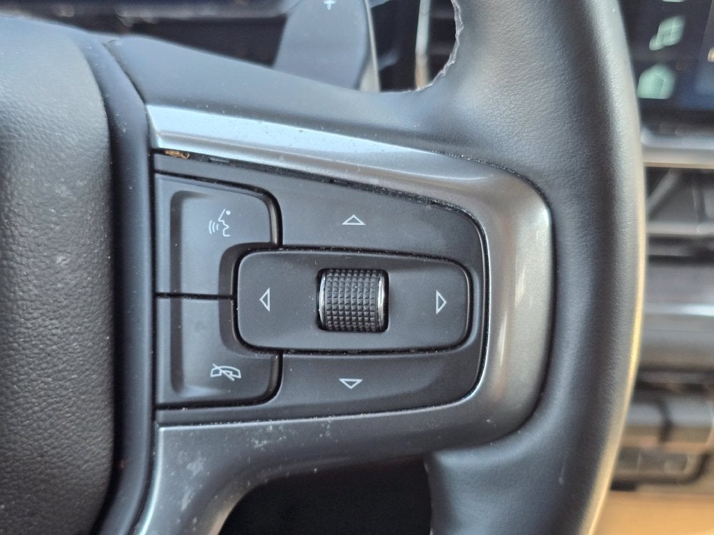 2025 Chevrolet Silverado 1500 LTZ - Photo 14