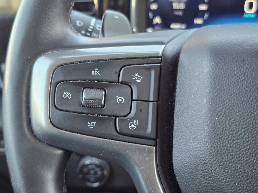 2025 Chevrolet Silverado 1500 LTZ - Photo 15