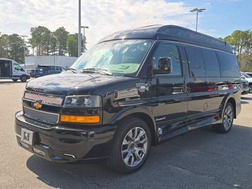 2026 Chevrolet Express Cargo WT