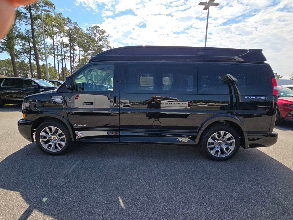 2026 Chevrolet Express Cargo WT