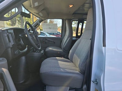 2025 Chevrolet Express Cargo 2500 WT