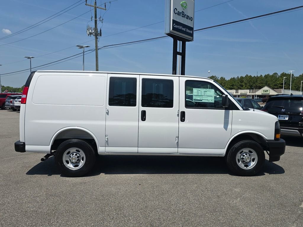 2026 Chevrolet Express Cargo WT