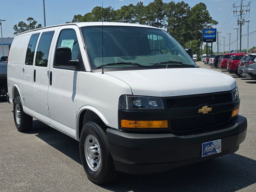 2026 Chevrolet Express Cargo WT