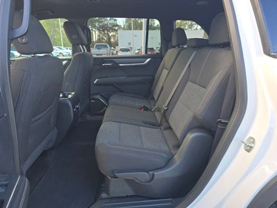 2025 GMC Acadia Elevation