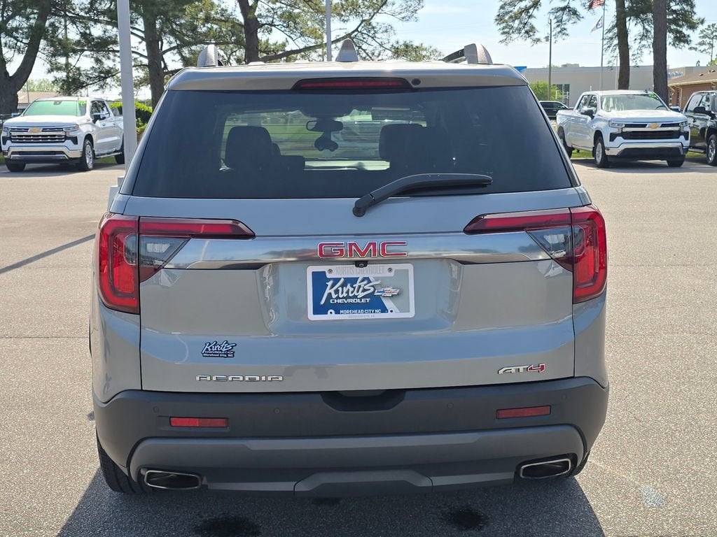 2023 GMC Acadia AT4