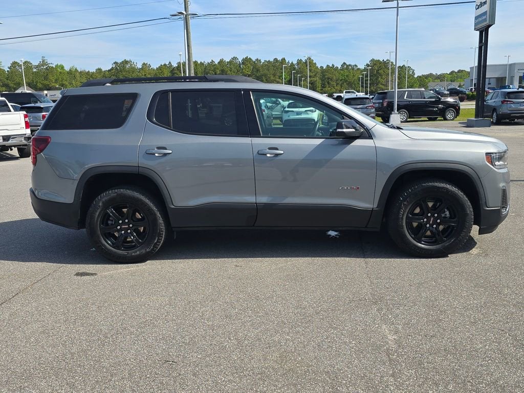 2023 GMC Acadia AT4