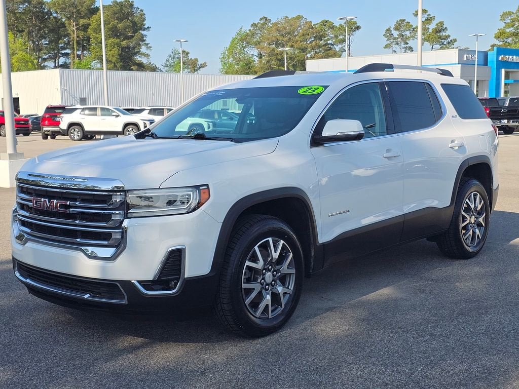 2023 GMC Acadia SLT FWD's photo