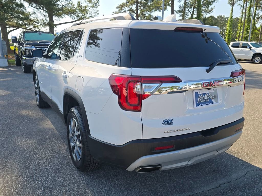 2023 GMC Acadia SLT