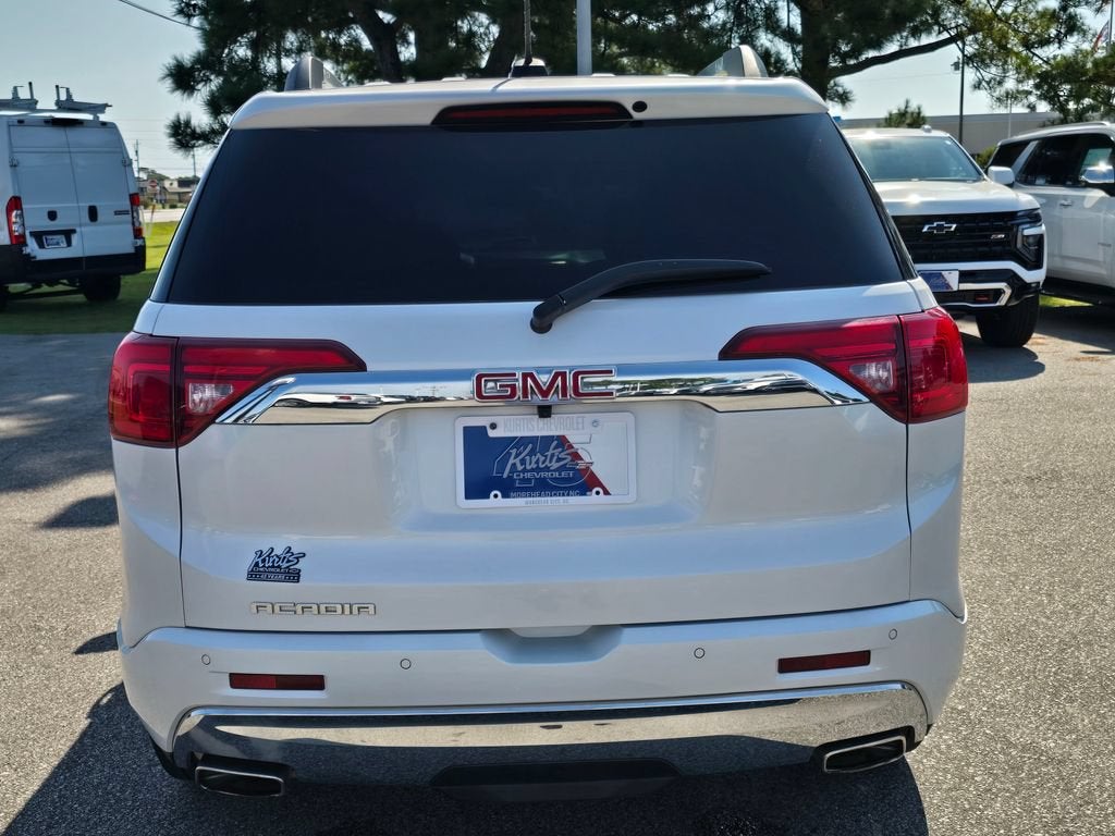 2017 GMC Acadia Denali