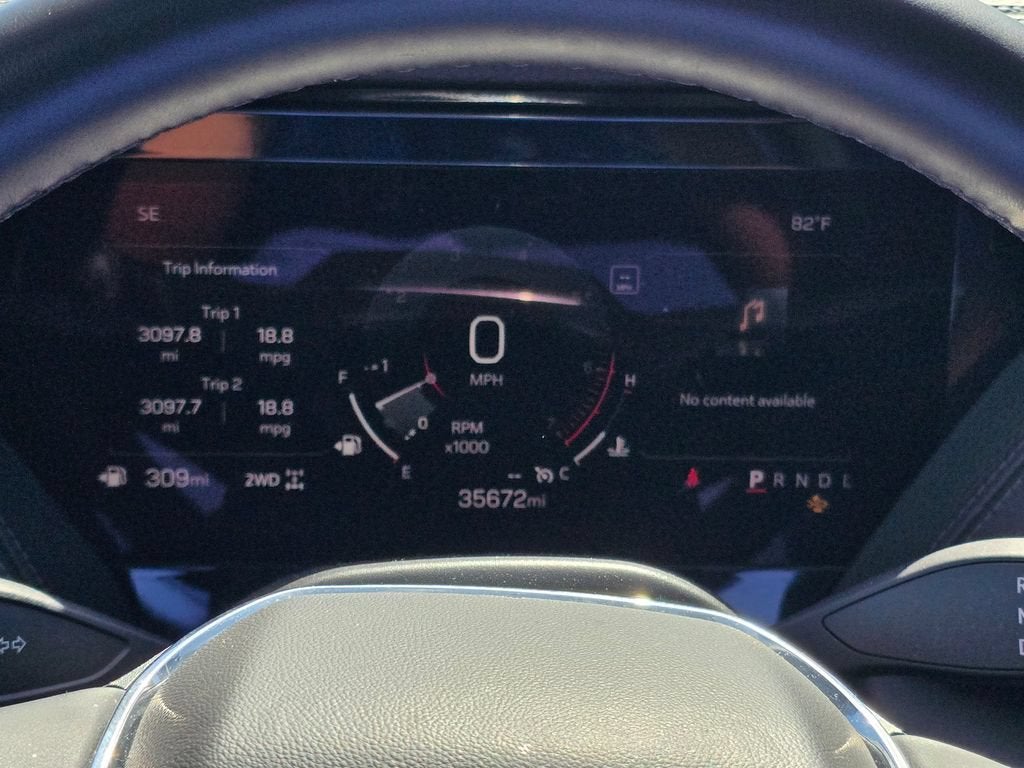 2025 GMC Yukon Denali - Photo 17