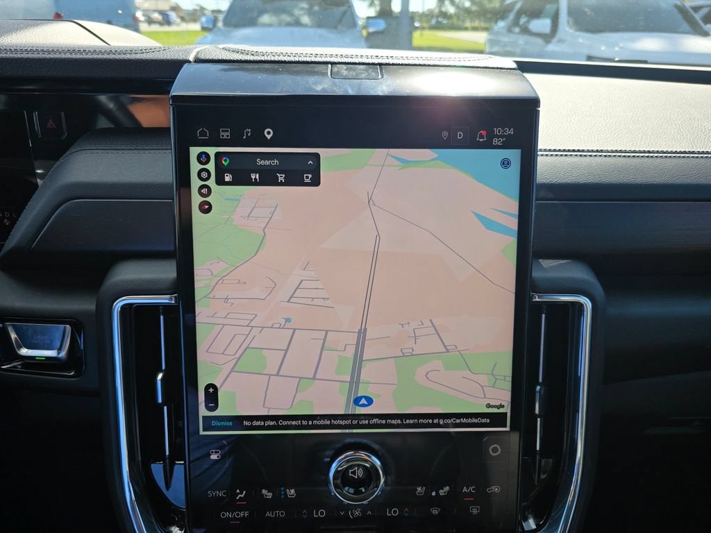 2025 GMC Yukon Denali - Photo 20