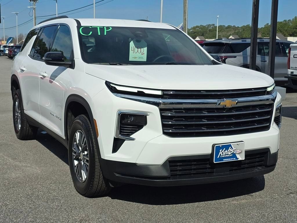 2026 Chevrolet Traverse LT