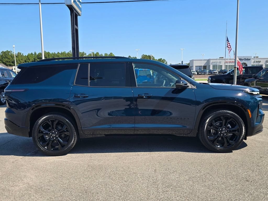 2027 Chevrolet Traverse RS
