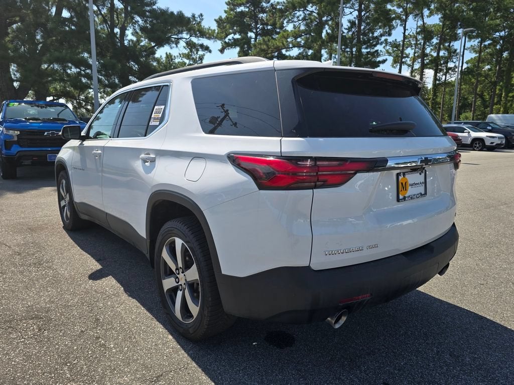 2023 Chevrolet Traverse LT Leather