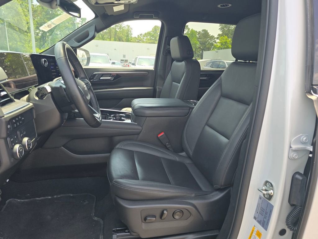 2025 Chevrolet Suburban Z71