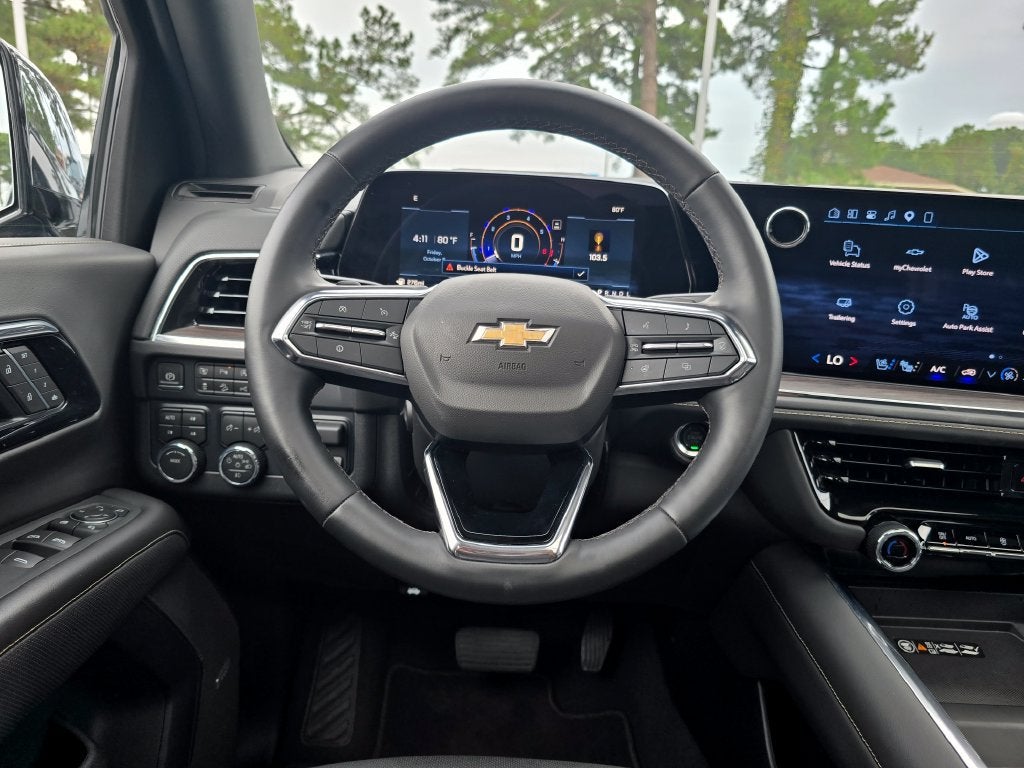 2026 Chevrolet Suburban Premier - Photo 13