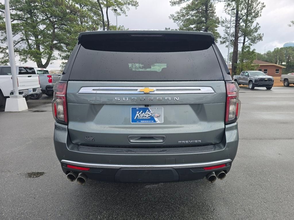 2023 Chevrolet Suburban Premier