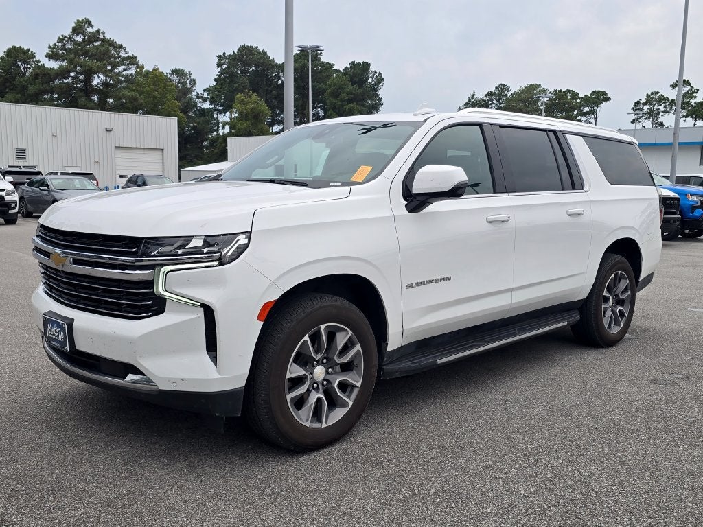 2022 Chevrolet Suburban LT