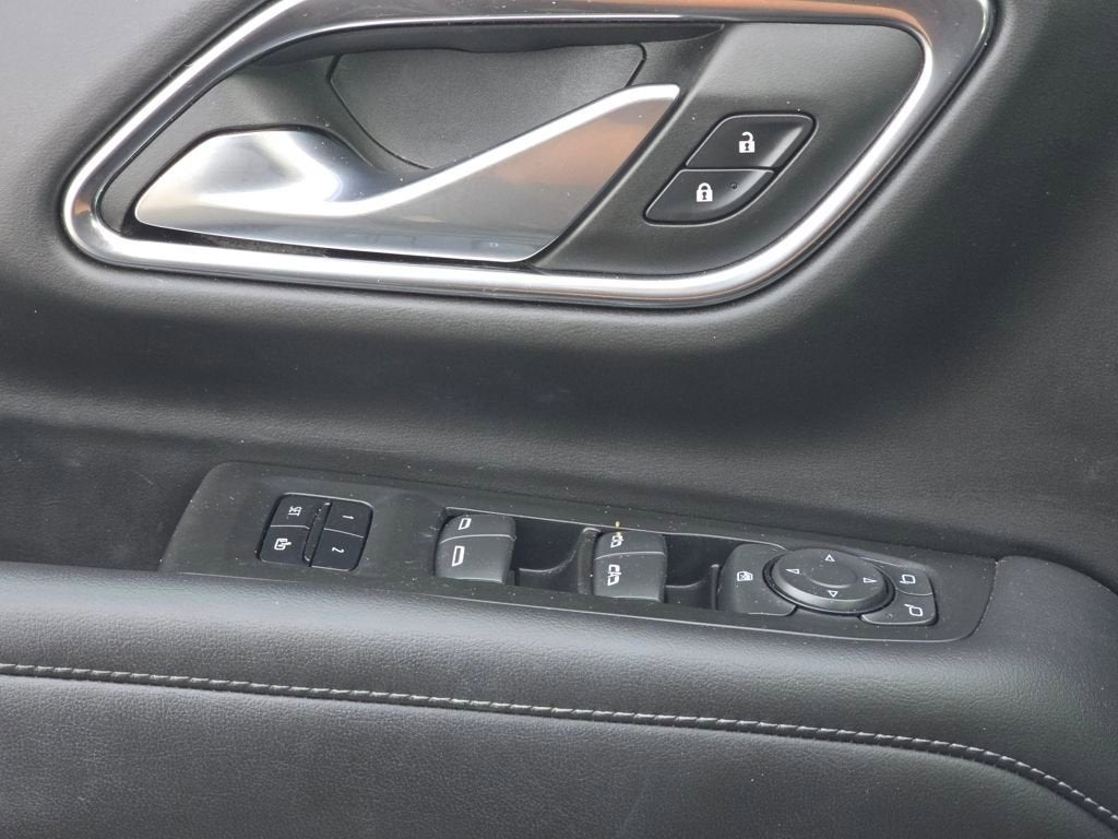 2022 Chevrolet Suburban LT