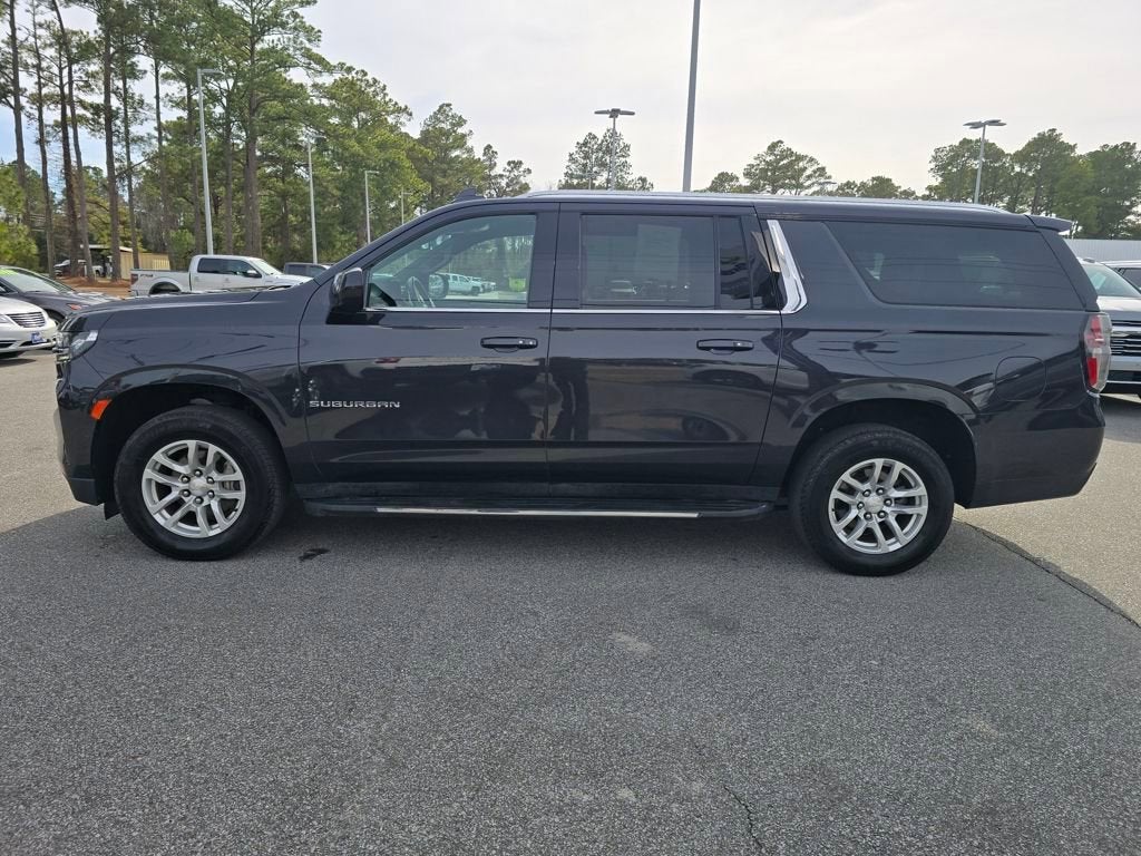 2022 Chevrolet Suburban LT