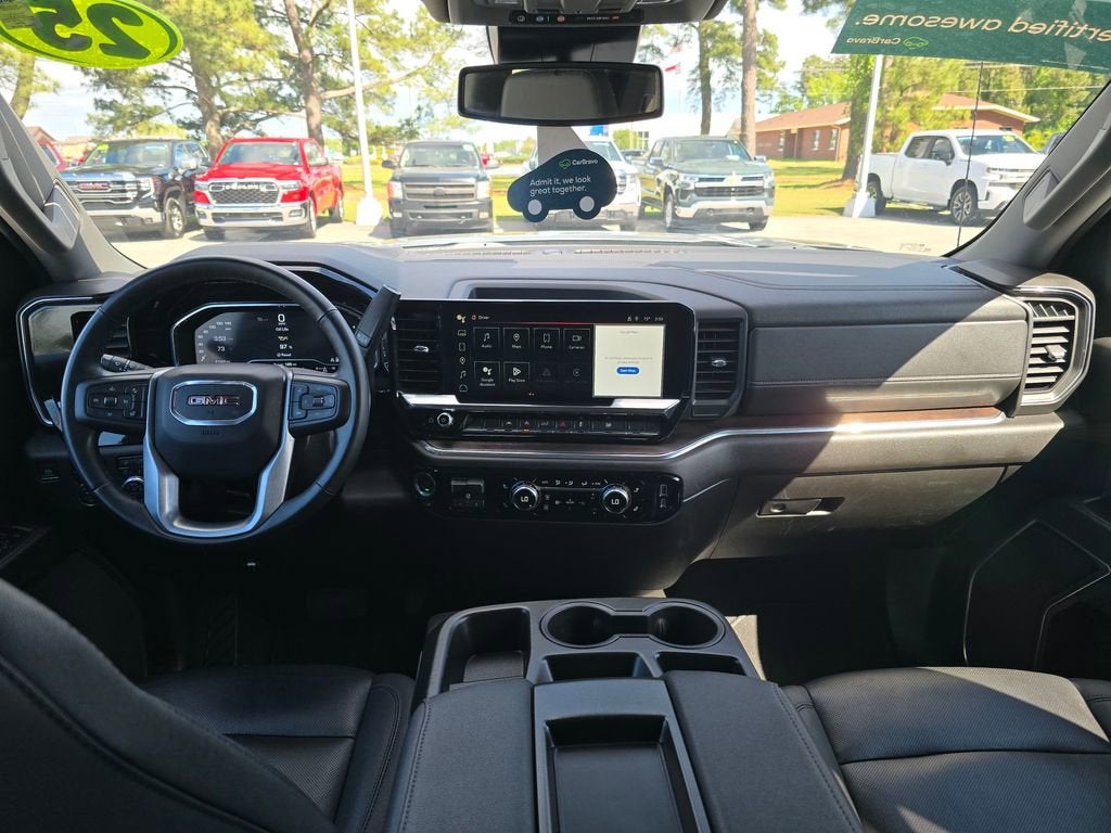 2025 GMC Sierra 1500 SLT
