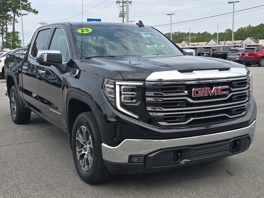 2025 GMC Sierra 1500 SLT