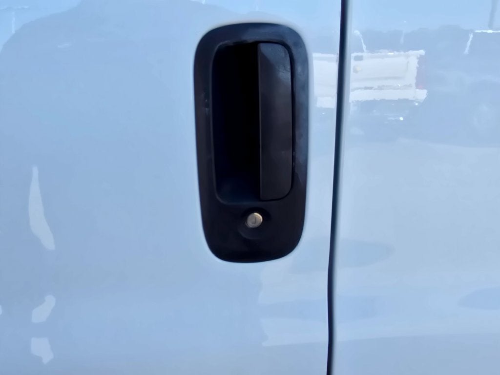 2025 GMC Savana Cargo Work Van