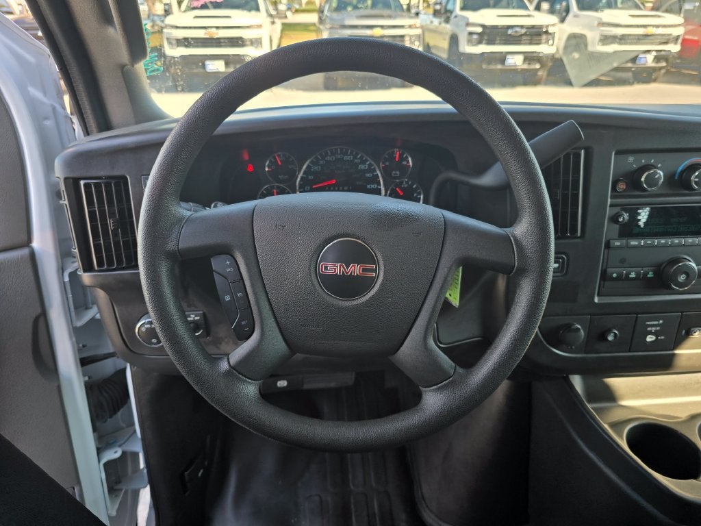 2025 GMC Savana Cargo Work Van - Photo 14