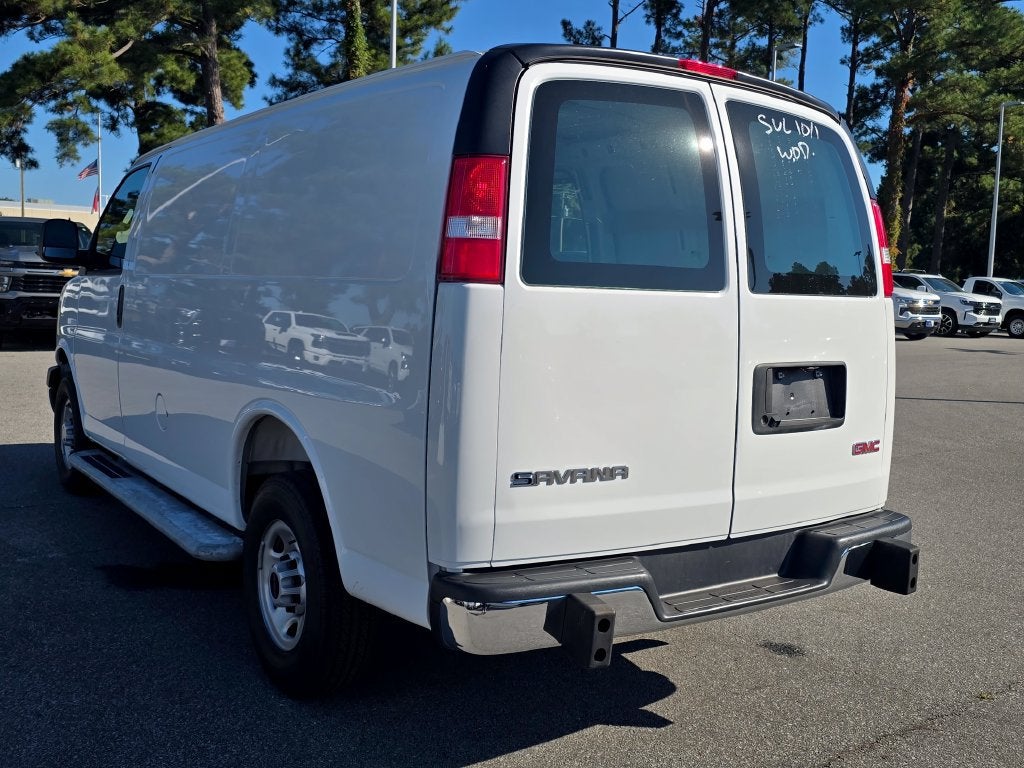 2025 GMC Savana Cargo Work Van