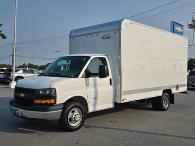 2026 Chevrolet Express Cutaway 3500 1WT