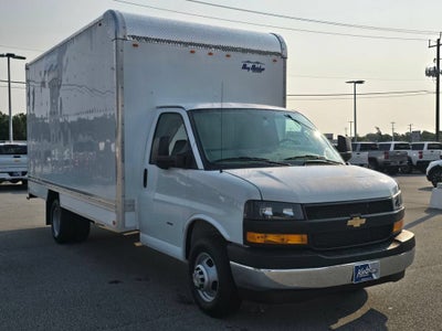 2026 Chevrolet Express Cutaway 3500 1WT