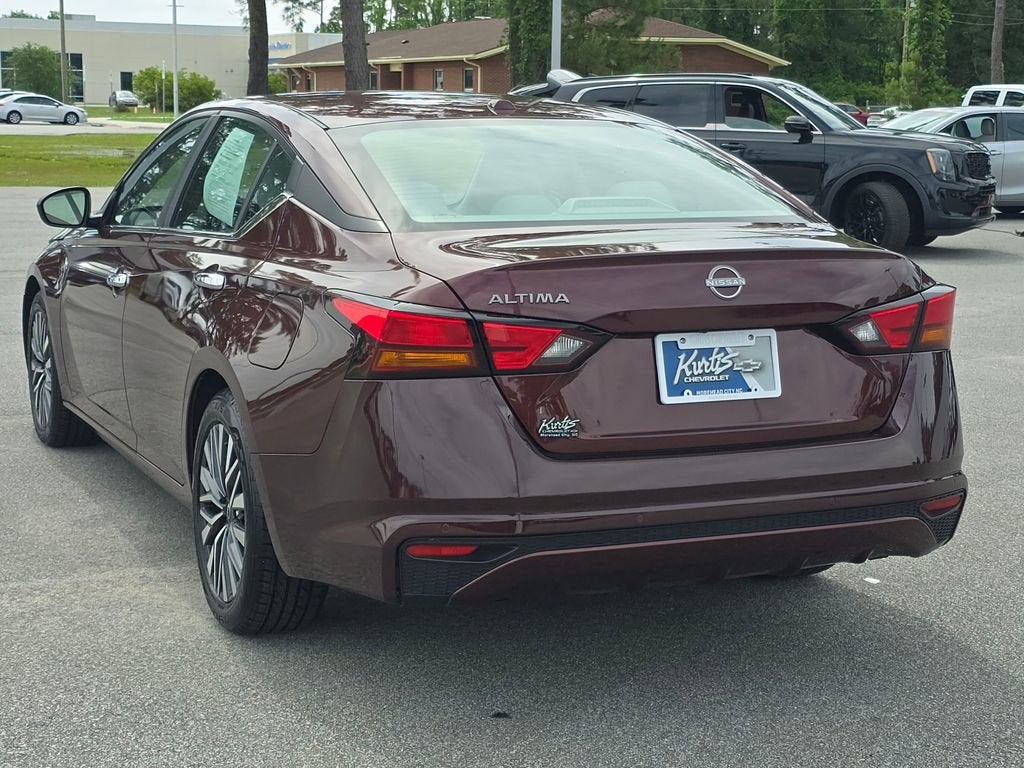 2025 Nissan Altima SV