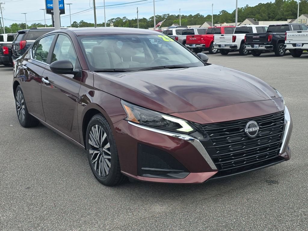 2025 Nissan Altima SV