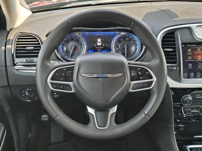 2023 Chrysler 300 Touring