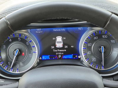 2023 Chrysler 300 Touring