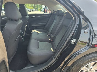 2023 Chrysler 300 Touring
